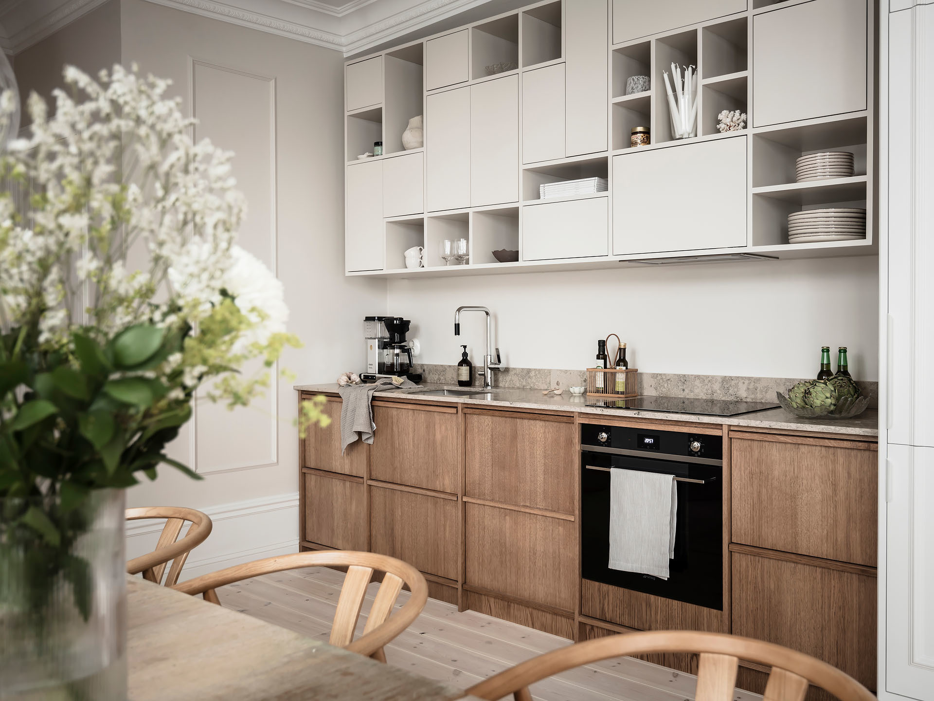 Soojus, valgus ja tasakaal – modernne sisekujundus ajaloolises võtmes